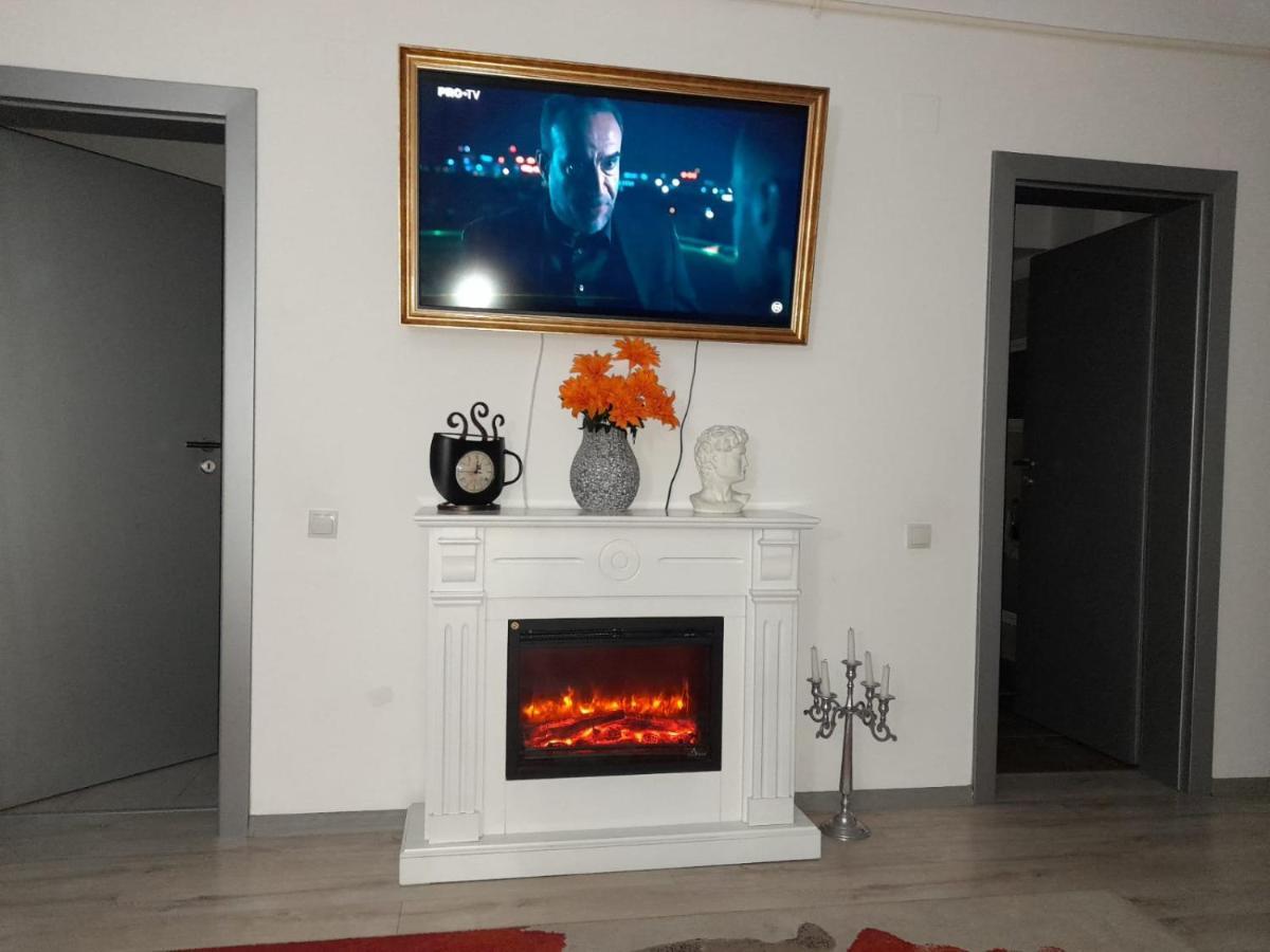 Apartmán Downtown "Rendez-Vous" Luxury Bacău Exteriér fotografie
