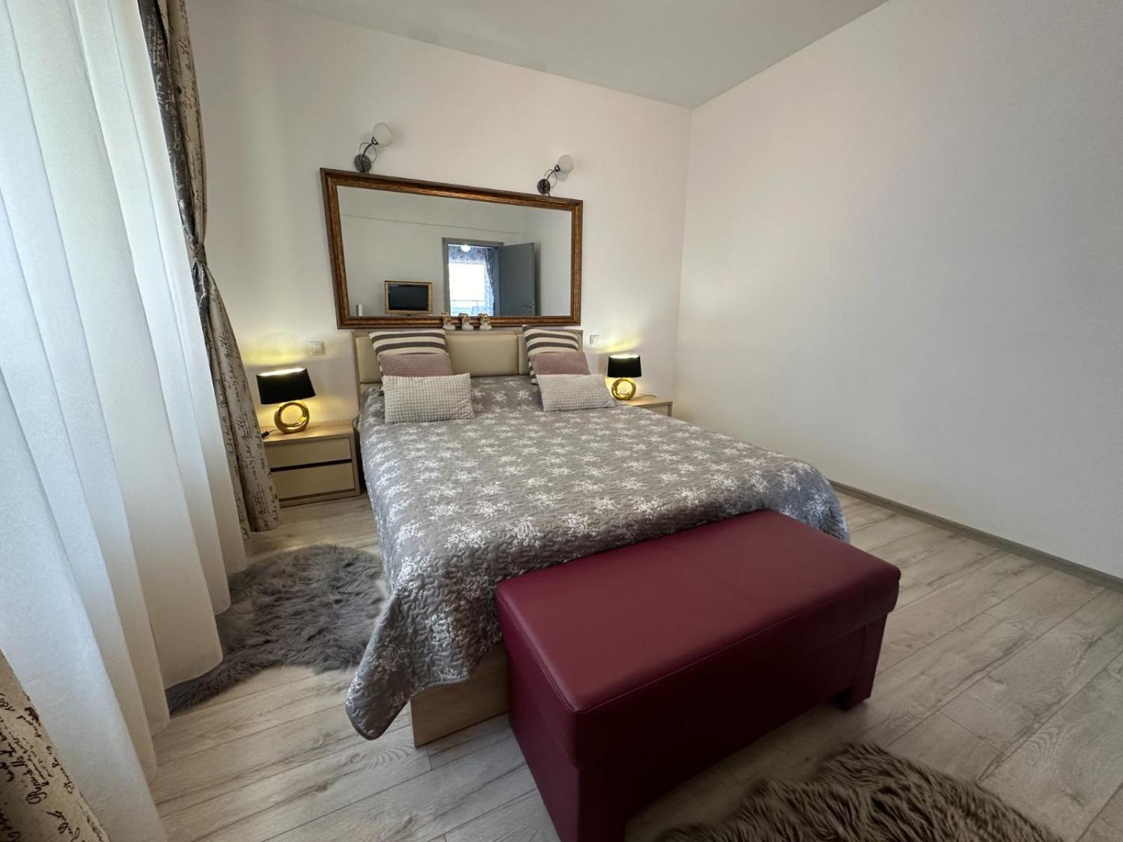 Apartmán Downtown "Rendez-Vous" Luxury Bacău Exteriér fotografie